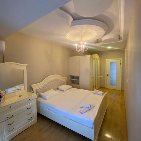Baku - Park Azure With Sea View Two Bedrooms And One Living Room Екстер'єр фото